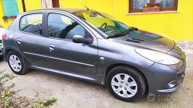 Peugeot 206+ 1.1 60 CV GPL