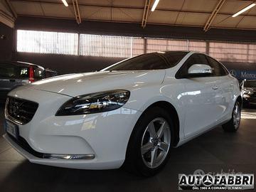 VOLVO - V40 - D2 Business eu6 6m Navi Prof