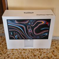 Apple Studio Display