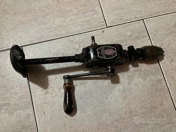 Trapano a mano anni '40/50 (marca german)