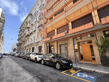 Negozio Bari [Cod. rif 3306622ACG]