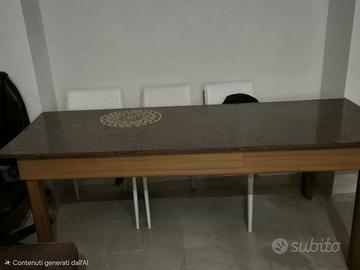 un tavolo