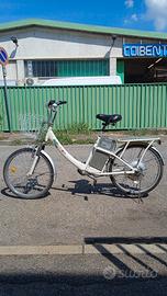 bicicletta elettrica 