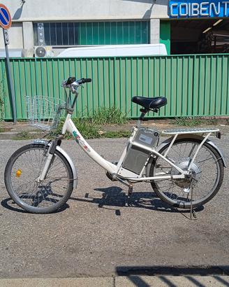 bicicletta elettrica 
