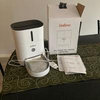 Ditributore automatico per gatti