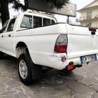 Mitsubishi L200 2.5 TDI 4WD Double Cab