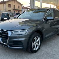 Audi Q5 40 TDI quattro S tronic Business Sport