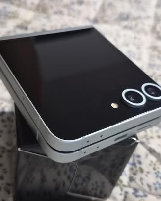 SAMSUNG GALAXY Z-FLIP 6 COME NUOVO CON GARANZIA