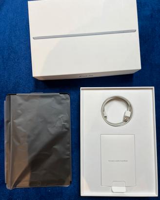 iPad Air 3 (2019) Space Gray 64GB + Cover