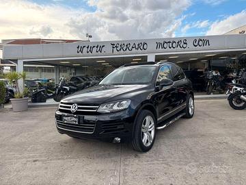 Volkswagen Touareg 3.0 TDI 245 CV tiptronic BlueMo