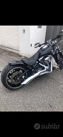 Harley davidson breakout anno 2015