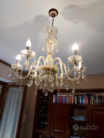 Lampadario di cristallo
