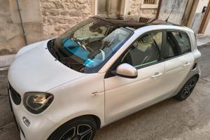 smart four four 
