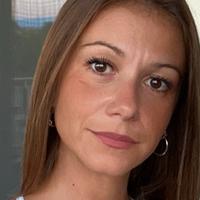 Addetta pulizie e stiro