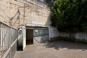 Torrevecchia - locale ad uso box/magazzino