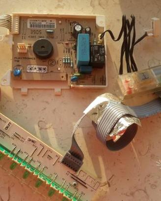 Scheda elettronica lavastoviglie Ariston Indesit