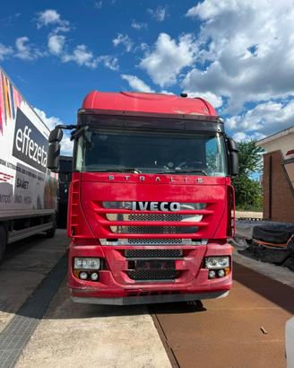 IVECO Stralis 450/480 (465 CV) - 3 Assi - Retarder