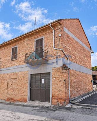 Villa di 147 m² con 4 locali a Bergamasco