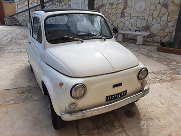 auto d'epoca fiat 500l