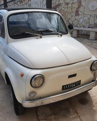 auto d'epoca fiat 500l
