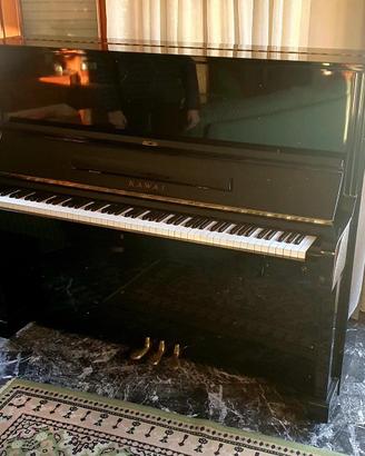 Pianoforte vertivale kawai