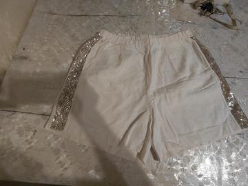 pantalone corto Sleek Chic