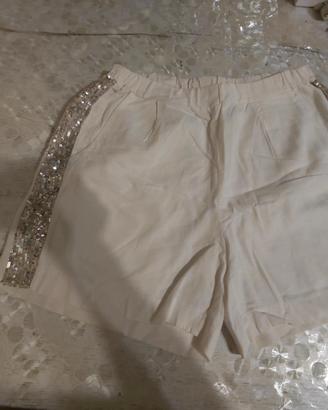 pantalone corto Sleek Chic