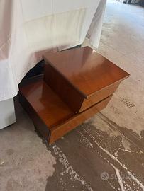 Cassettiera in legno