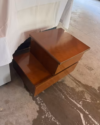 Cassettiera in legno