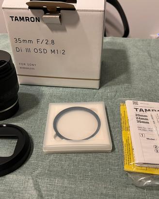 Obiettivo Tamron 35 mm f2.8 sony E