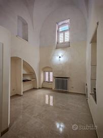 Casa antica, uso abitazione e/o ufficio, Terlizzi