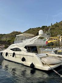 FERRETTI 530