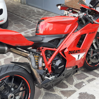 Ducati 848 evo