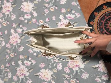 Borsa a spalla e a tracolla 