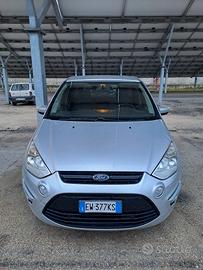 FORD SMAX 2015 7 POSTI CON GANCIO TRAINO