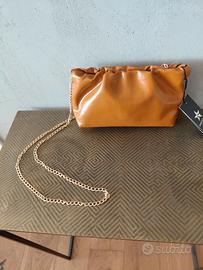 Pochette effetto simil pelle PrimaDonna 