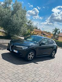 Alfa Romeo Stelvio Q4