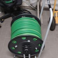 tubo in gomma per giardino