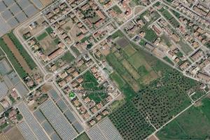 3 LOCALI A POLICORO