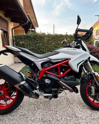 Ducati Hypermotard 939