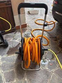 Arrotolatore e tubo da 30 metri