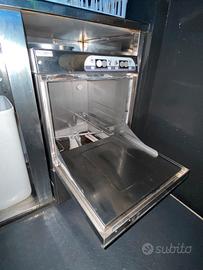 Lavastoviglie da bar