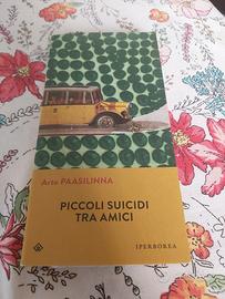 Libro: piccoli suicidi tra amici Nuovo