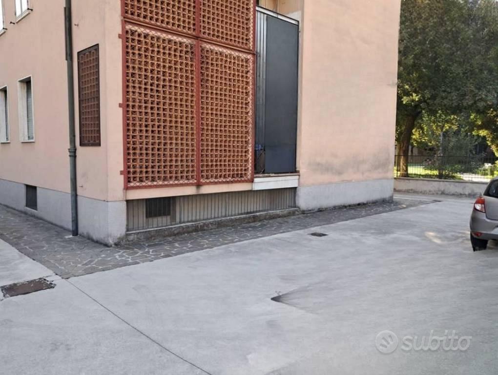 Immobile in asta di 92 m² con 3 locali a Brescia - Vista 5