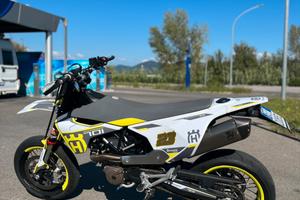 Husqvarna 701 supermoto 2020 Depotenziata