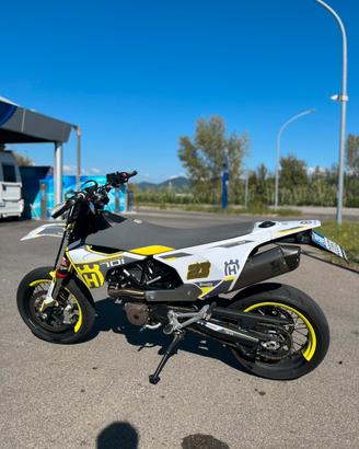 Husqvarna 701 supermoto 2020 Depotenziata