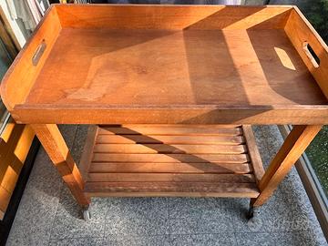carrello legno massello due ripiani con doghe