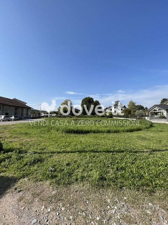 Terreno di 1335 m² a Azzio - Vista 4