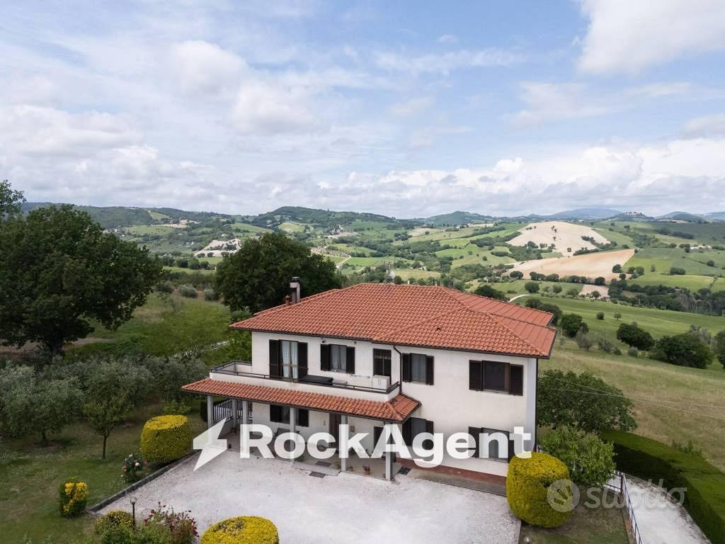 Casa – Arcevia, Ancona - Vista 3