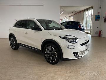 Fiat 600 Hybrid 110 CV DCT MHEV La Prima II Prezzo